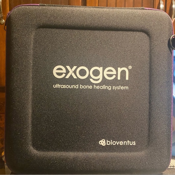 Exogen ultrasound bone healing machine - Picture 7 of 12